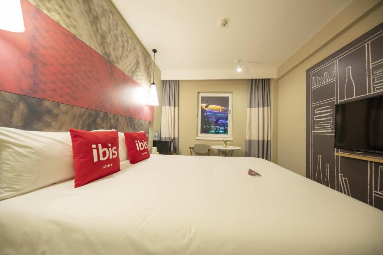 Hotel Ibis Tianjin Teda Esterno foto