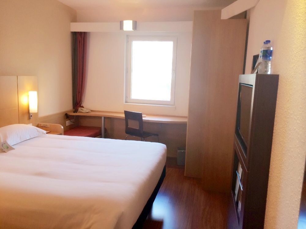 Hotel Ibis Tianjin Teda Esterno foto