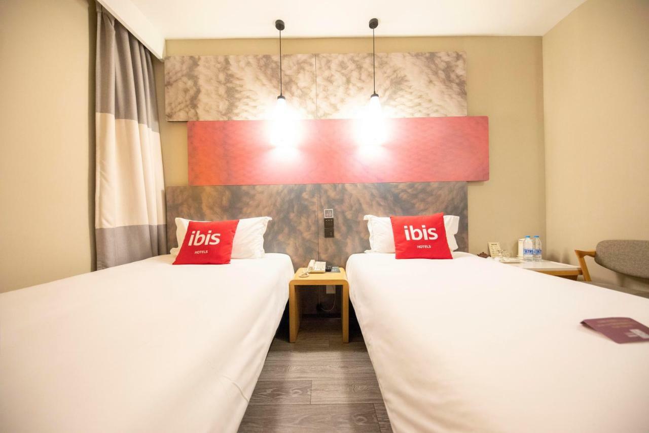 Hotel Ibis Tianjin Teda Esterno foto